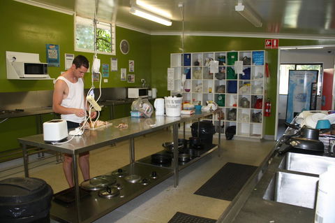 Nomads Airlie Beach - Accommodation Melbourne 12