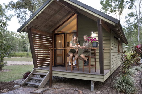 Airlie Beach Eco Cabins - Adults Only - Accommodation Melbourne 5