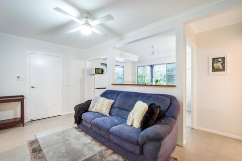 Airlie Beach Eco Cabins - Adults Only - Accommodation Melbourne 38