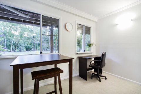Airlie Beach Eco Cabins - Adults Only - Accommodation Melbourne 42