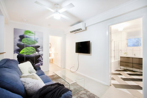 Airlie Beach Eco Cabins - Adults Only - Accommodation Melbourne 41