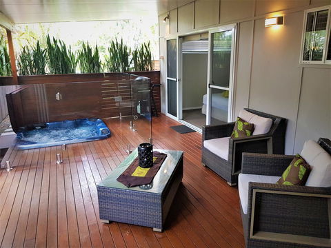 Pandanus Spa Cottage - Accommodation Melbourne 5