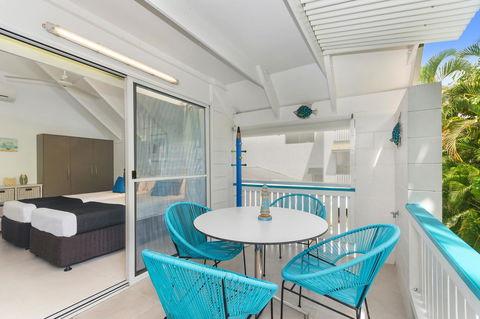 By The Sea Port Douglas - Accommodation Melbourne 10