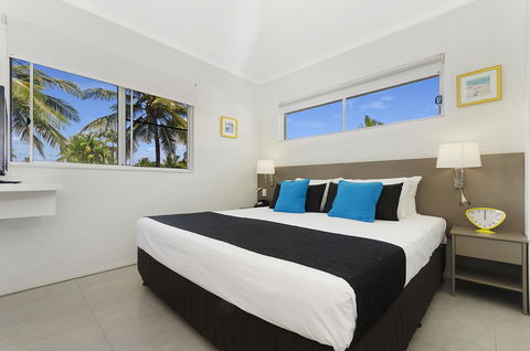 By The Sea Port Douglas - Accommodation Melbourne 17