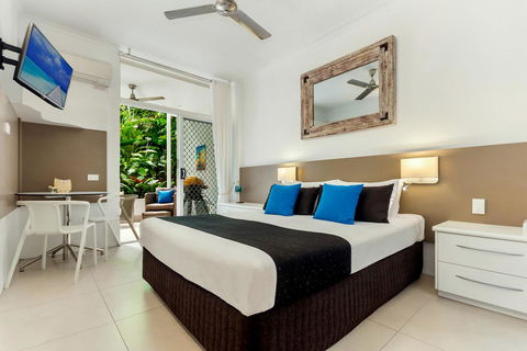 By The Sea Port Douglas - Accommodation Melbourne 11