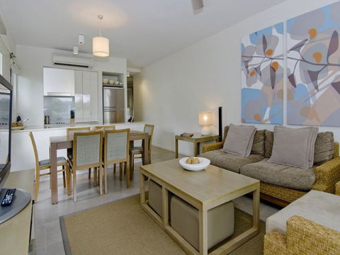 Beach Club Port Douglas Luxury Apartments - Accommodation Melbourne 2
