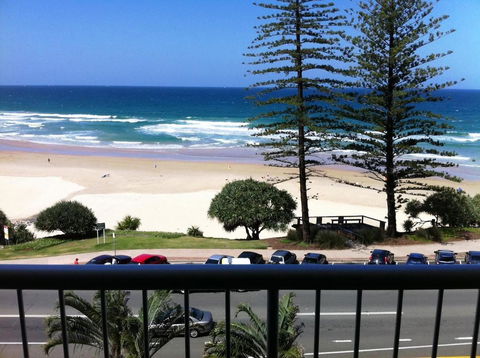 Coolum Caprice - Accommodation Melbourne 28
