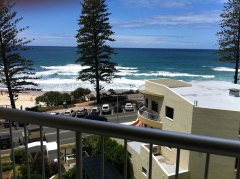 Coolum Caprice - Accommodation Melbourne 13