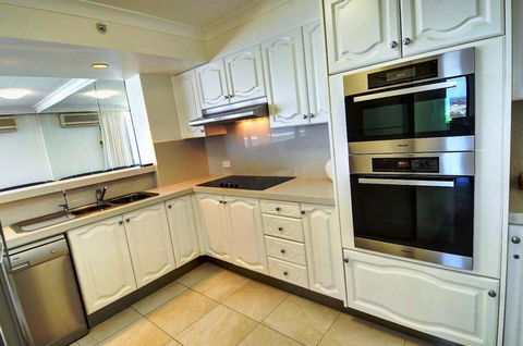 Coolum Caprice - Accommodation Melbourne 31