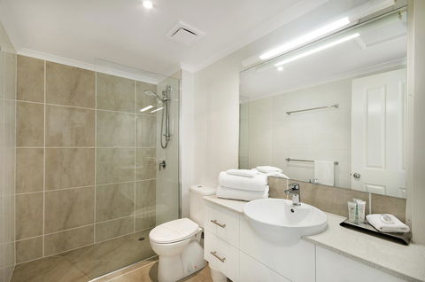 Mariners North Holiday Apartments - Accommodation Melbourne 39