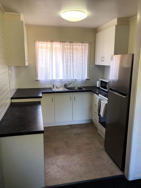 Picnic Point Villas - Melbourne 4u 7