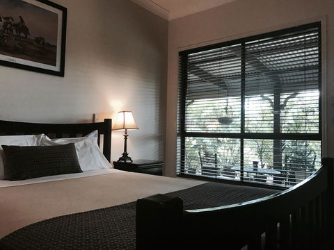 The Bearded Dragon Boutique Hotel - Accommodation Melbourne 0