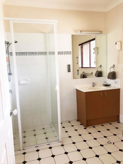 The Bearded Dragon Boutique Hotel - Accommodation Melbourne 12