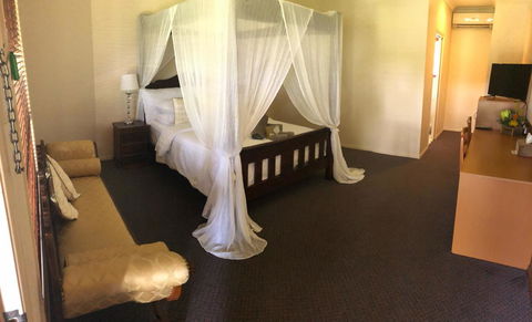 The Bearded Dragon Boutique Hotel - Accommodation Melbourne 9