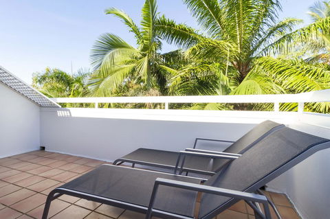 The White House Port Douglas - Accommodation Melbourne 32