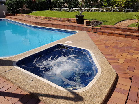 Surfers Chalet - Accommodation Melbourne 26