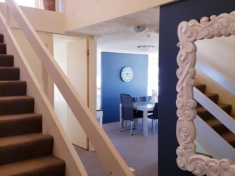 Surfers Chalet - Accommodation Melbourne 34