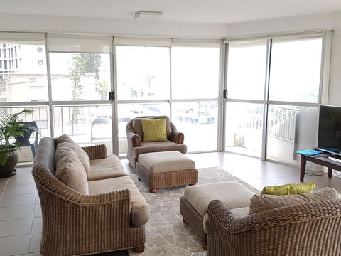Surfers Chalet - Accommodation Melbourne 32