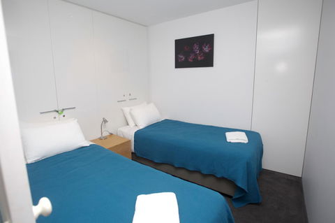 Circle Luxury Holidays - Accommodation Melbourne 7