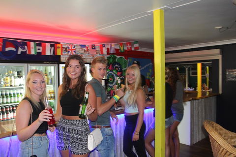 Backpackers In Paradise 18-35 Hostel - Accommodation Melbourne 30