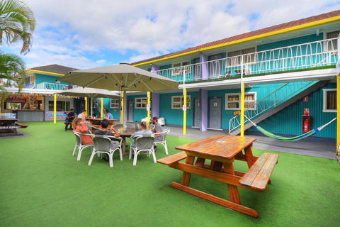 Backpackers In Paradise 18-35 Hostel - Accommodation Melbourne 2