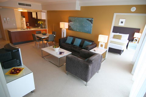 Mantra Towers Of Chevron - Accommodation Melbourne 16
