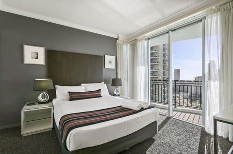 Mantra Towers Of Chevron - Accommodation Melbourne 22