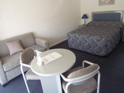 Dalby Manor Motor Inn - Melbourne 4u 33