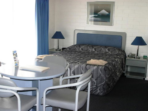 Dalby Manor Motor Inn - Melbourne 4u 21