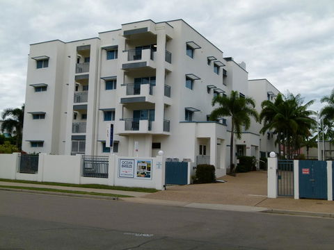 Madison Ocean Breeze Apartments - Melbourne 4u 2