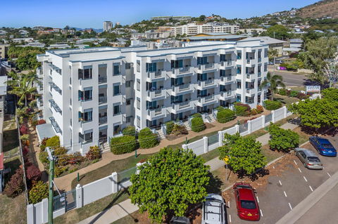 Madison Ocean Breeze Apartments - Melbourne 4u 1