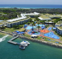 Sea World Resort  Water Park - Accommodation Melbourne