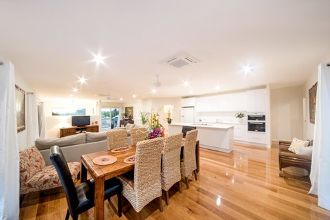 Whitsunday Luxury Homes - Accommodation Melbourne 4