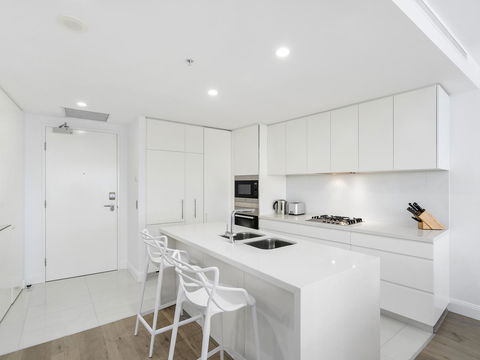 Oracle Resort Broadbeach - Gclr - Accommodation Melbourne 14