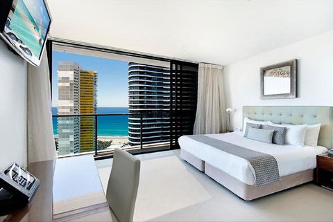 Oracle Resort Broadbeach - Gclr - Accommodation Melbourne 5