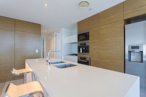 Oracle Resort Broadbeach - Gclr - Accommodation Melbourne 28