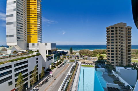 Oracle Resort Broadbeach - Gclr - Accommodation Melbourne 8