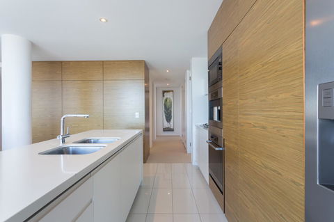 Oracle Resort Broadbeach - Gclr - Accommodation Melbourne 38