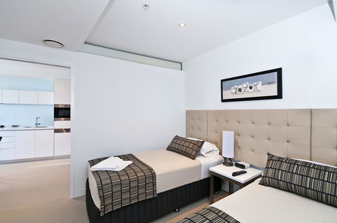 Oracle Resort Broadbeach - Gclr - Accommodation Melbourne 6