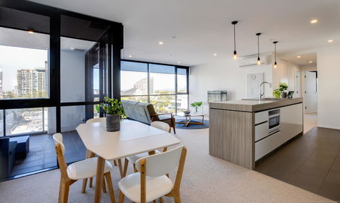 Qube Broadbeach - Accommodation Melbourne 16