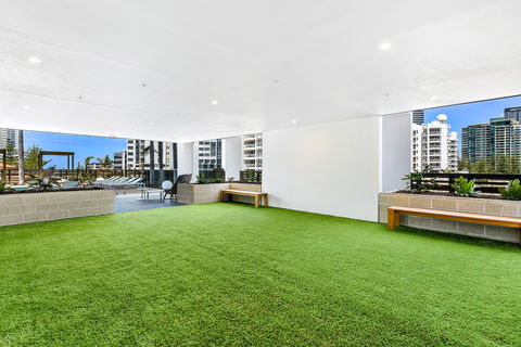 Qube Broadbeach - Accommodation Melbourne 23