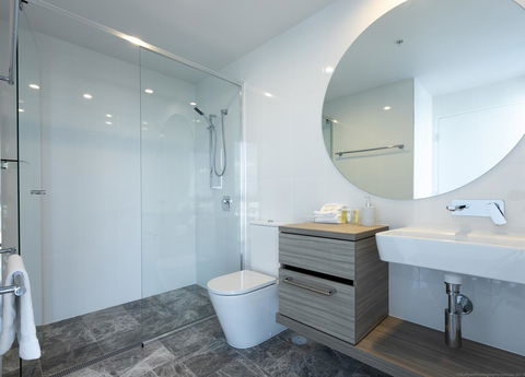 Qube Broadbeach - Accommodation Melbourne 5