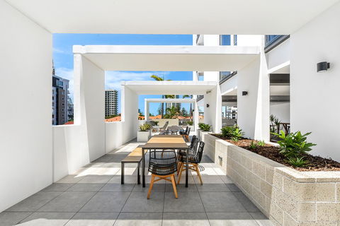 Qube Broadbeach - Accommodation Melbourne 21