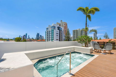 Qube Broadbeach - Accommodation Melbourne 28