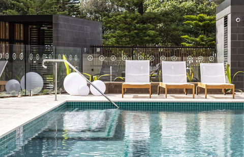 Boardwalk Burleigh Beach - Official - Accommodation Melbourne 25