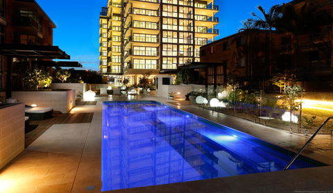 Boardwalk Burleigh Beach - Official - Accommodation Melbourne 19