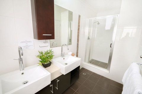 Airlie Apartments - Accommodation Melbourne 17