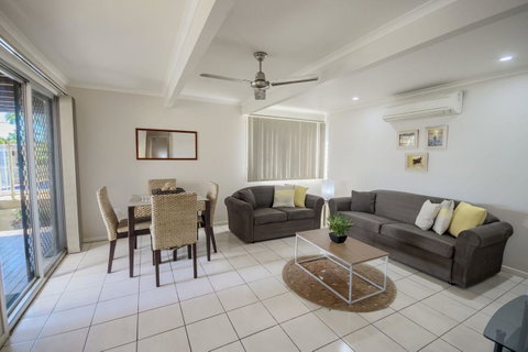 Airlie Apartments - Accommodation Melbourne 3