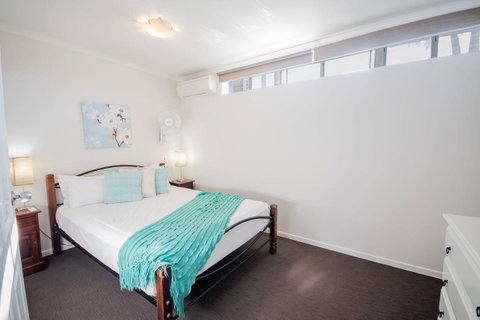 Airlie Apartments - Accommodation Melbourne 15