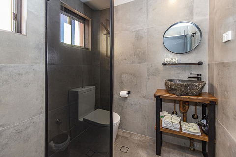 The Pink Hotel Coolangatta - Accommodation Melbourne 25